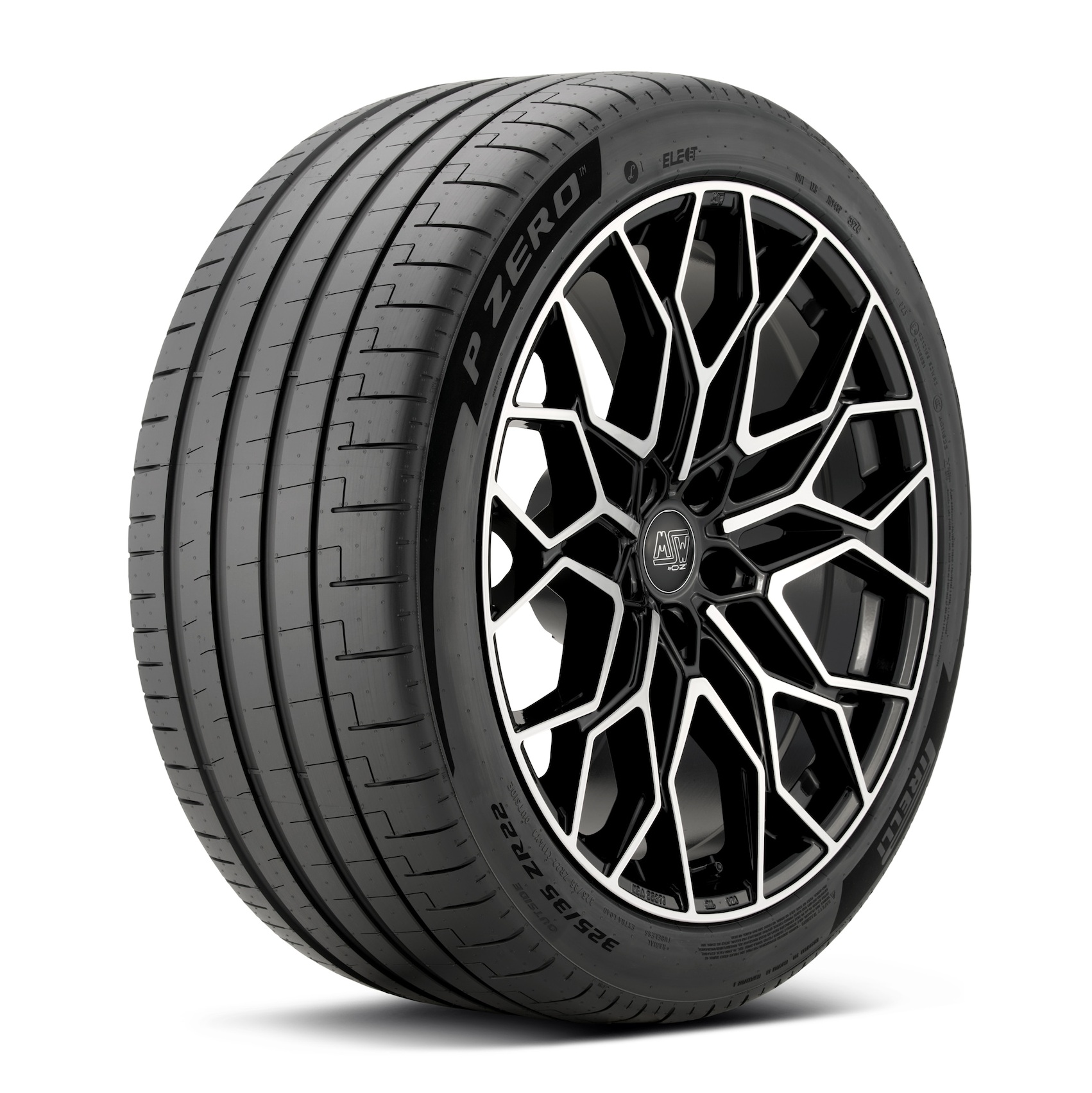 Pirelli P Zero PZ5 RunFlat - новая ультра-высокопроизводительная шина